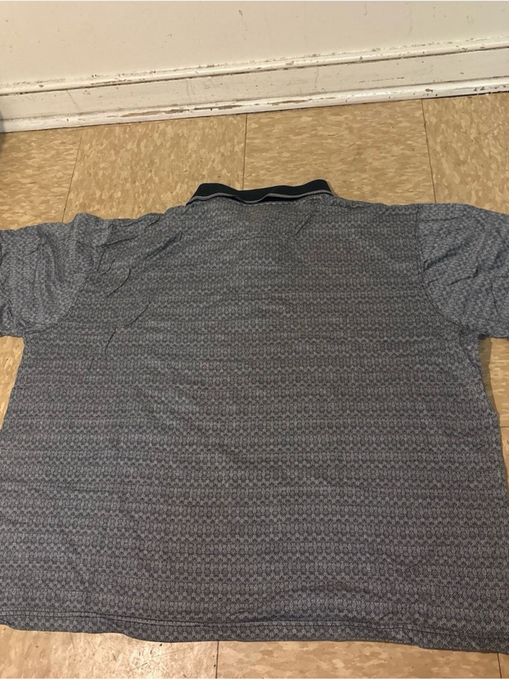 Men's Short-Sleeve Polo Shirt in Heather Gray
